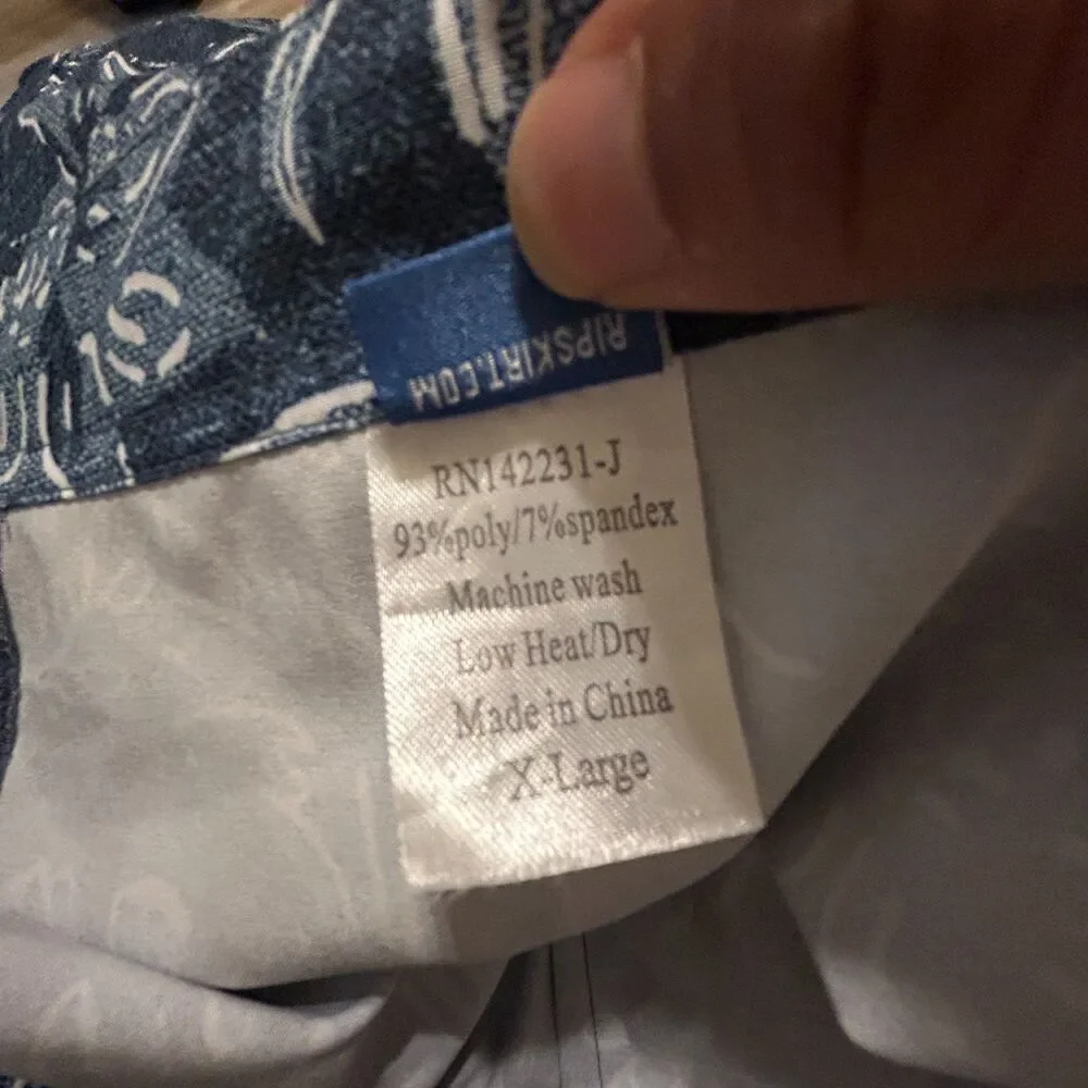 RipSkirt Hawaii Floral Wrap Skirt Womens XL Length 1 Mini Blue White Floral